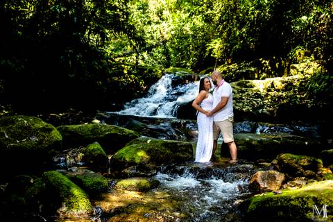 Fotografia de Pré Casamento em Cachoeira feita por Mario Nakase Fotografia'