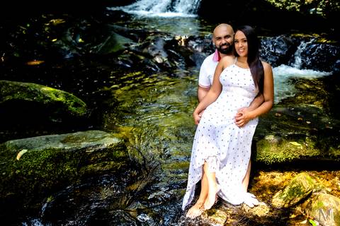 Fotografia de Pré Casamento em Cachoeira feita por Mario Nakase Fotografia'