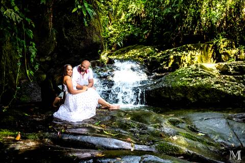 Fotografia de Pré Casamento em Cachoeira feita por Mario Nakase Fotografia'