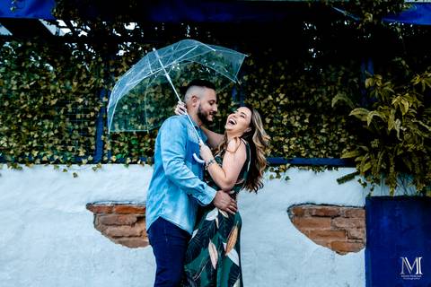 Ensaio de Pré Wedding/Casamento em Ilha Bela SP com a noiva e noivo fotografado por Mario Nakase'