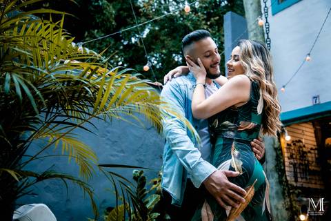 Ensaio de Pré Wedding/Casamento em Ilha Bela SP com a noiva e noivo fotografado por Mario Nakase'