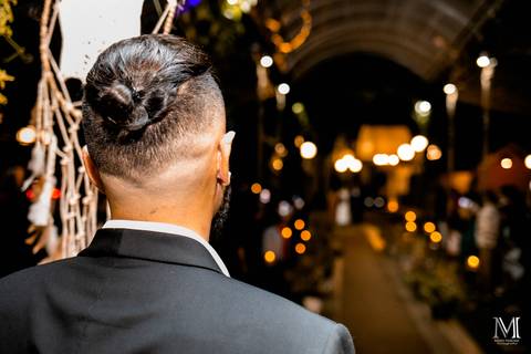 Casamento no Ravena Garden em Mairiporã com a noiva e noivo em grande estilo. Fotografado pelo fotógrafo Mario Nakase'