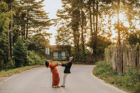 ENSAIO PRE WEDDING RUAS LAVRAS NOVAS MG'