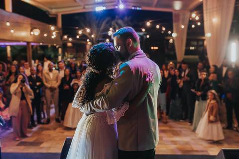 FOTOS NOIVA CANTANDO NO CASAMENTO '