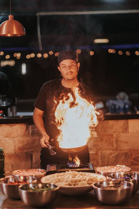 FOTOS NOIVA CANTANDO NO CASAMENTO '