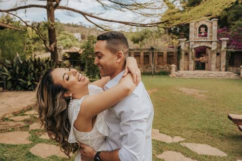 FOTOS ENSAIO PRE WEDDING FAZENDA QUINZEIRO - MOEDA/MG'