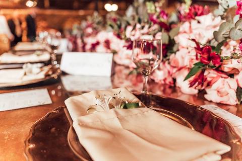 FOTOS DECORAÇÃO FESTA CASAMENTO CASA DO LAGO/MARIANA - MG '