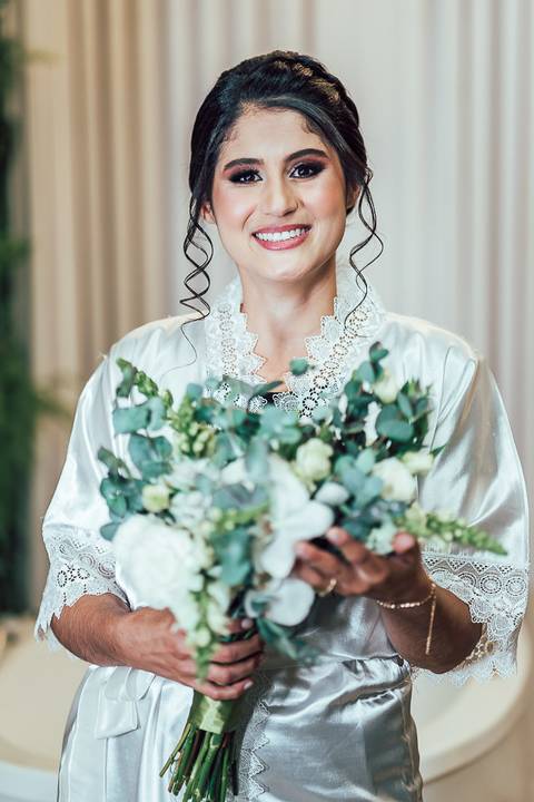 FOTOS MAKING OF NOIVA SALÃO LABELA - MARIANA/MG'