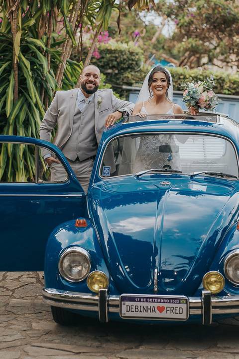 fotos casamento com fusca azul'