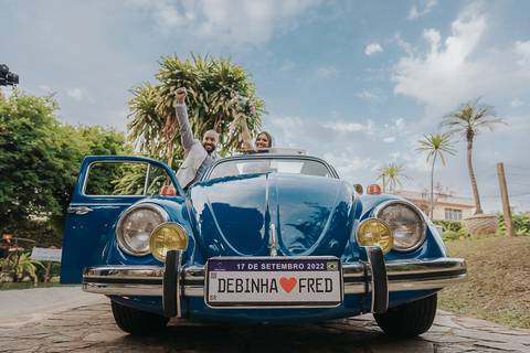 fotos casamento com fusca azul'