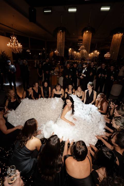VESTIDO DE NOIVA LUXUOSO CASAMENTO PAMPULHA - BELO HORIZONTE'