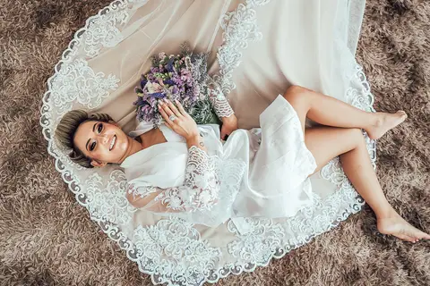 MAKING OF NOIVA SENSUAL COM VESTIDO CASAMENTO'