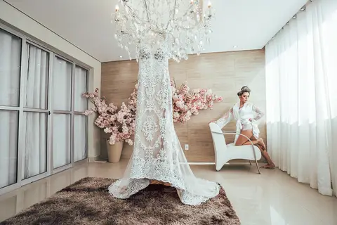 MAKING OF NOIVA SENSUAL COM VESTIDO CASAMENTO'