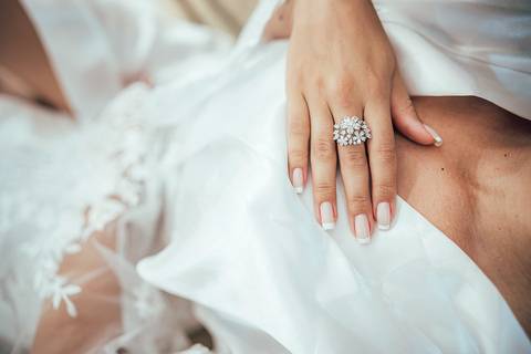 MAKING OF NOIVA SENSUAL COM VESTIDO CASAMENTO'