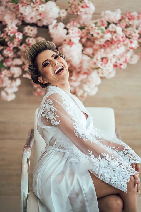 MAKING OF NOIVA ANA FERNANDA MAKE UP IBIRITE'