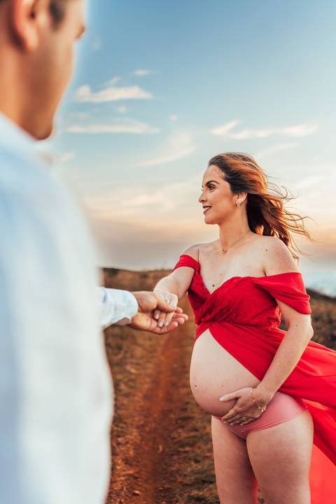 FOTOS ENSAIO GESTANTE SERRA DO ROLA MOÇA  VESTIDO VERMELHO BH'