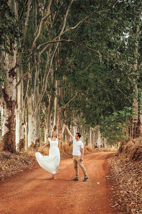 ENSAIO PRE WEDDING ESTRADA DE TERRA '