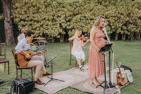 KEYLA VILAÇA CANTORA'