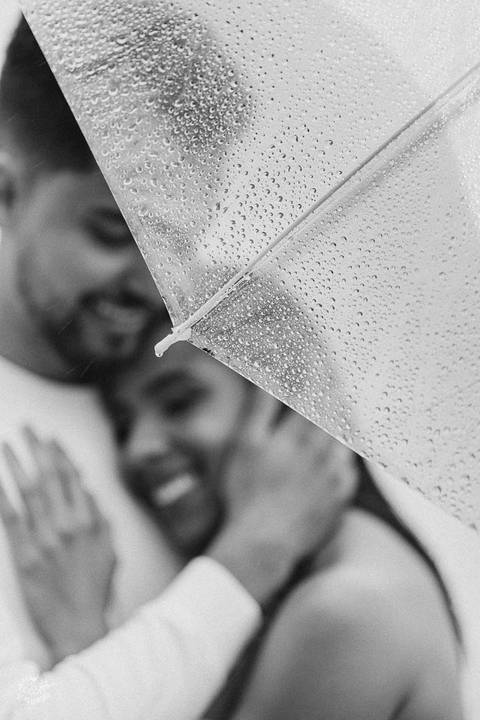 ENSAIO PRE WEDDING NA CHUVA '