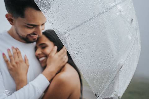ENSAIO PRE WEDDING NA CHUVA '