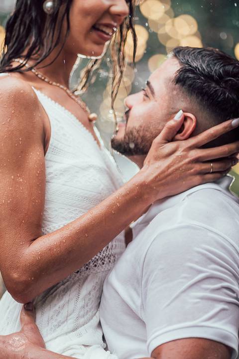 FOTOS ENSAIO PRE CASAMENTO NA CHUVA '