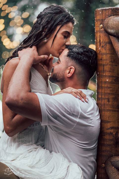 FOTOS ENSAIO PRE CASAMENTO NA CHUVA '