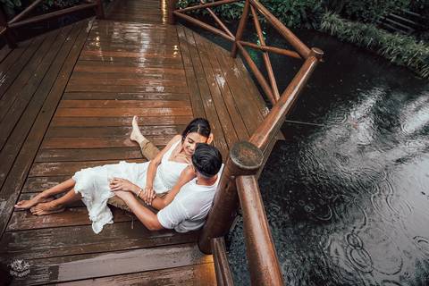 FOTOS ENSAIO PRE CASAMENTO NA CHUVA '