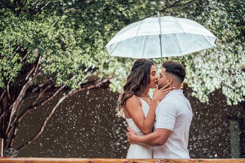FOTOS ENSAIO CASAL NA CHUVA '