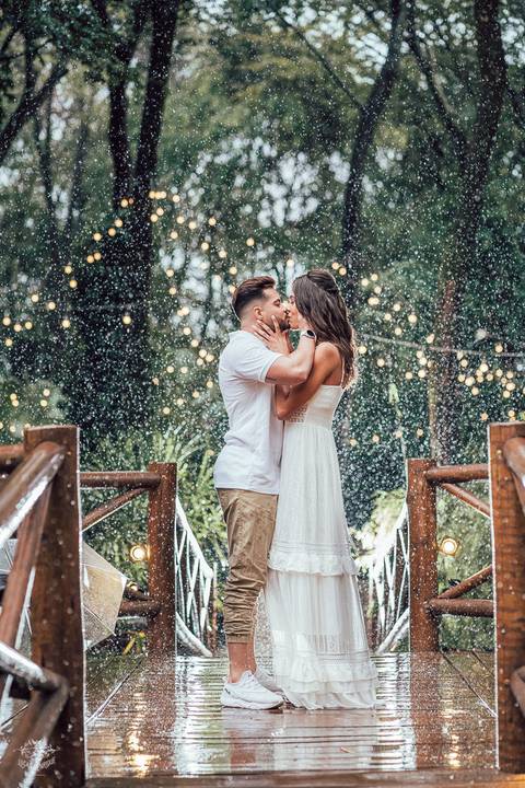 FOTOS ENSAIO PRE WEDDING NA CHUVA '