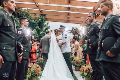 CASAMENTO MILITAR PATIO LA TERTÚLIA BH'