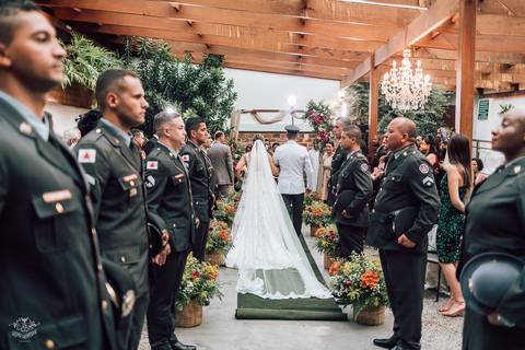 CASAMENTO MILITAR PATIO LA TERTÚLIA BH'