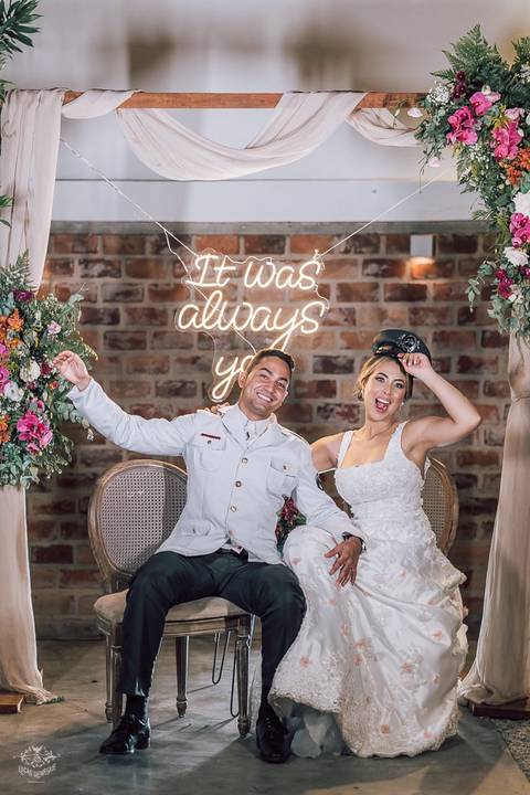 FOTOS NOIVOS  LETREIRO LED CASAMENTO'