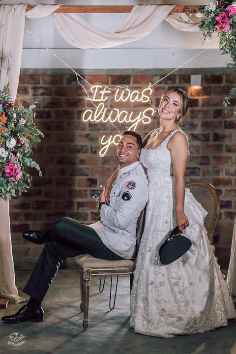 FOTOS NOIVOS  LETREIRO LED CASAMENTO'