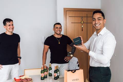 MAKING OF NOIVO MILITAR EM CASA'