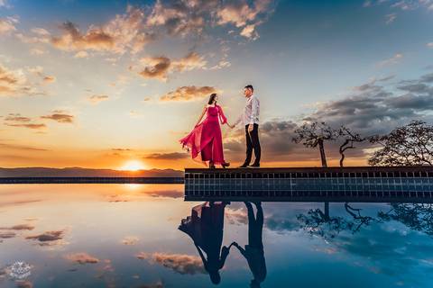 fotos ensaio pre wedding por do sol na piscina mar de morros nova lima'