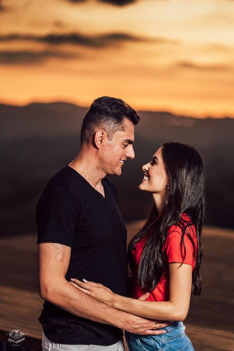 fotos ensaio pre casamento por do sol na piscina mar de morros nova lima'