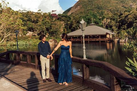 FOTOS ENSAIO PRE WEDDING POUSADA PEDRA AZUL ES'