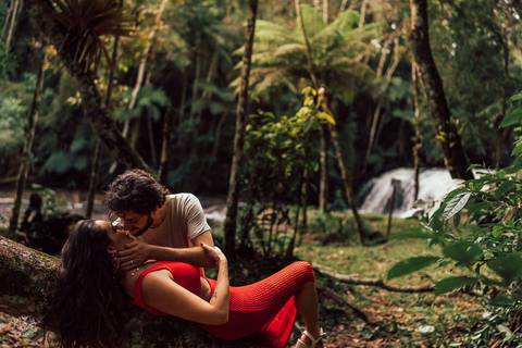 FOTOS PRE WEDDING CACHOEIRA POUSADA NATUREZA ECOLODGE ES'