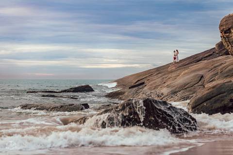 FOTOS ENSAIO PRE CASAMENTO NASCER DO SOL PRAIA DOS PADRES '