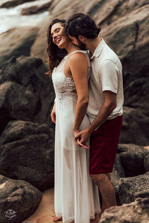 FOTOS ENSAIO PRE CASAMENTO NASCER DO SOL PRAIA DOS PADRES '