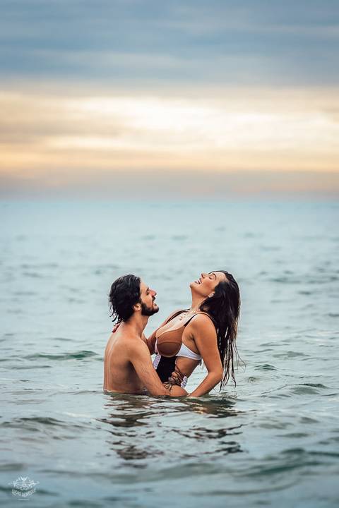 FOTOS PRE WEDDING NASCER DO SOL PRAIA DOS PADRES '