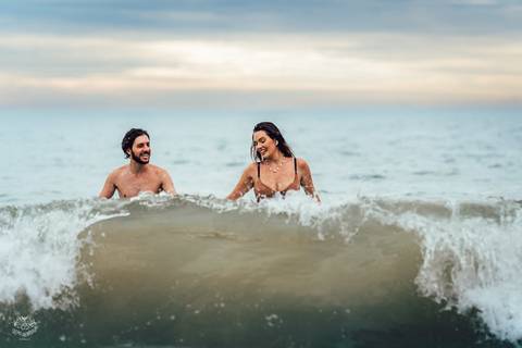 FOTOS PRE WEDDING NASCER DO SOL PRAIA DOS PADRES '