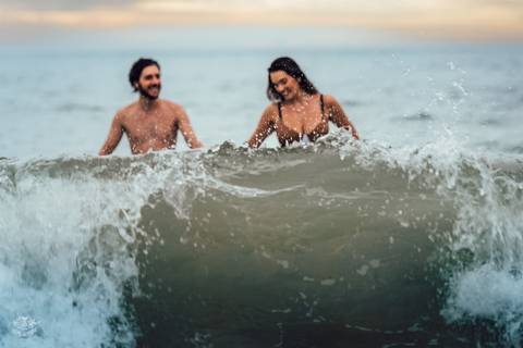 FOTOS PRE WEDDING NASCER DO SOL PRAIA DOS PADRES '