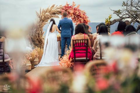 FOTOS CERIMONIA CASAMENTO DIA MAR DE MORROS'