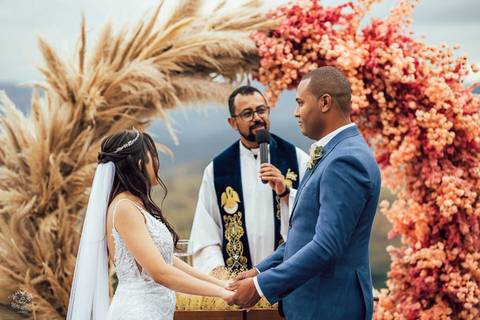 FOTOS CERIMONIA CASAMENTO MAR DE MORROS NOVA LIMA'