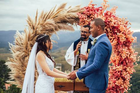 FOTOS CERIMONIA CASAMENTO MAR DE MORROS NOVA LIMA'