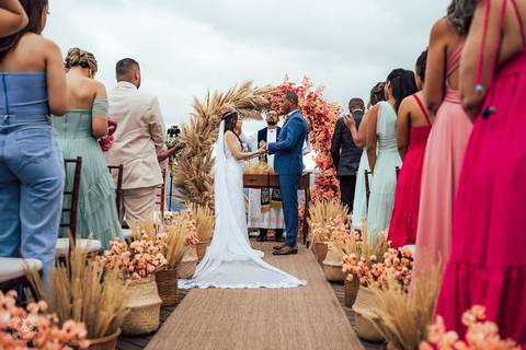 CELEBAÇÃO CERIMONIA CASAMENTO PADRE YURI'