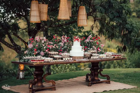 DECORAÇÃO CASAMENTO ARCO MAR DE MORROS NOVA LIMA'