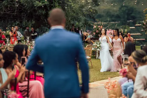 CASAMENTO DIA MAR DE MORROS'