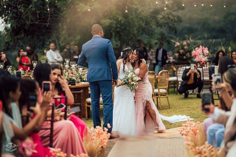 CASAMENTO DIA MAR DE MORROS'